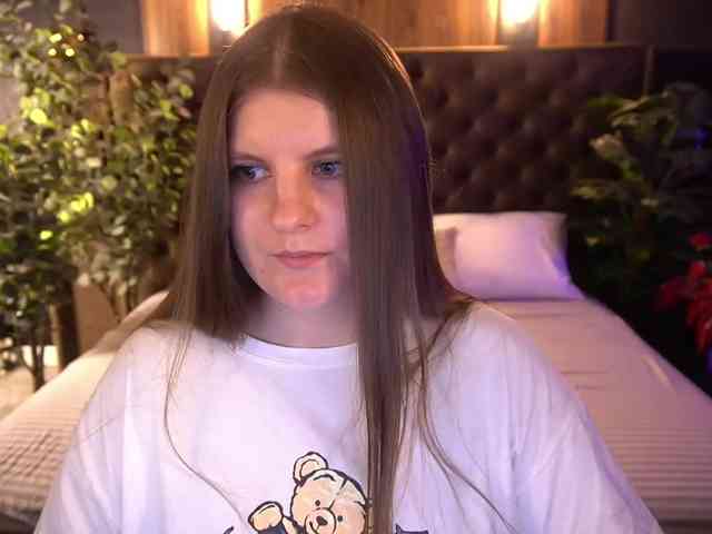 CassandraGoldd webcam