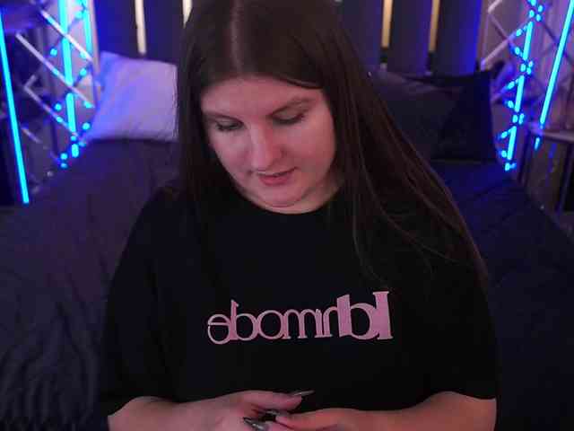 CassandraGoldd webcam