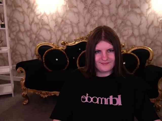 CassandraGoldd webcam