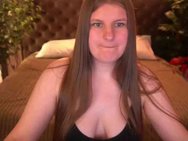 CassandraGoldd webcam