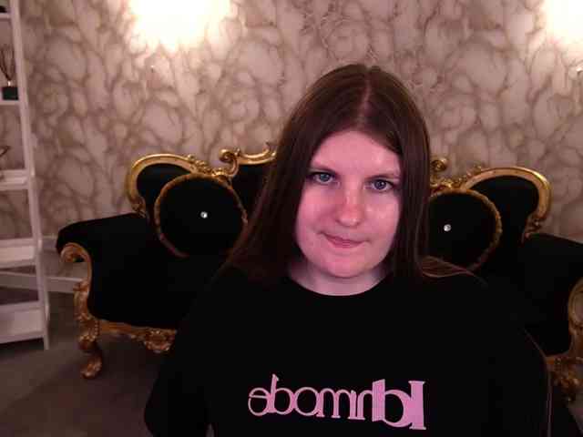 CassandraGoldd webcam