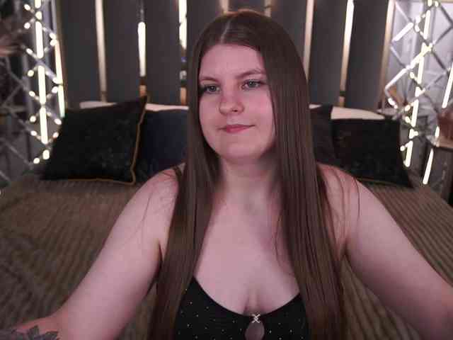 CassandraGoldd webcam