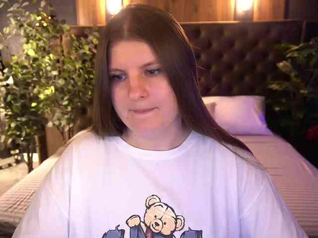 CassandraGoldd webcam