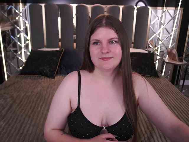 CassandraGoldd webcam