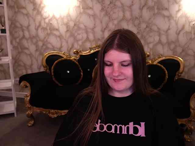 CassandraGoldd webcam