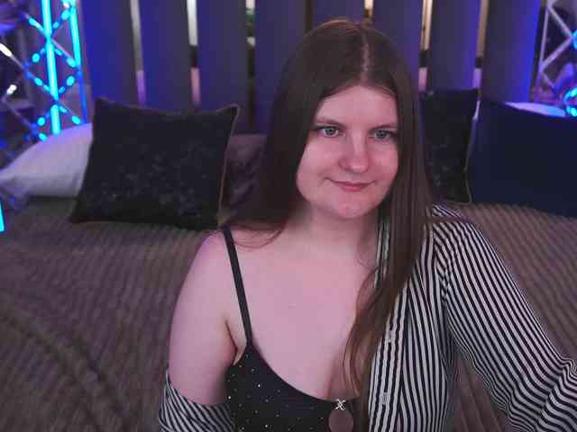 CassandraGoldd webcam