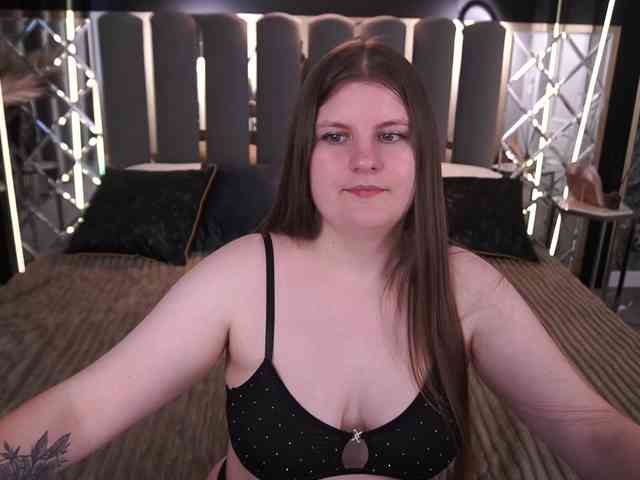 CassandraGoldd webcam