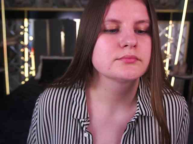 CassandraGoldd webcam