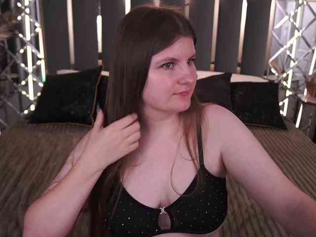CassandraGoldd webcam