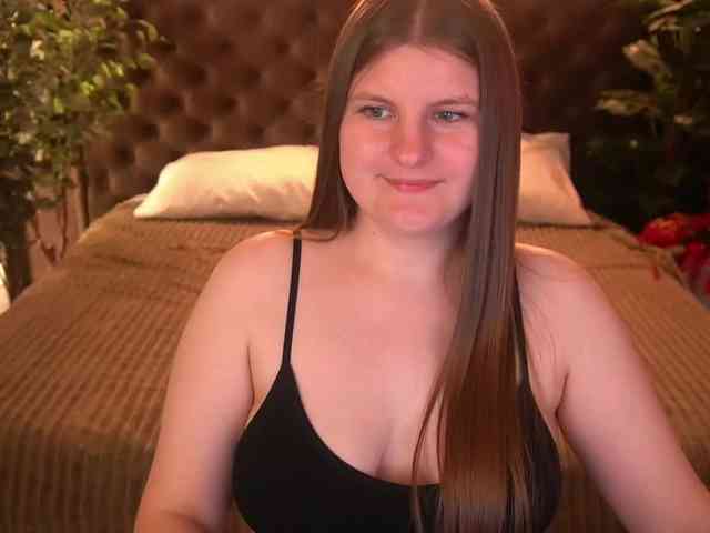 CassandraGoldd webcam