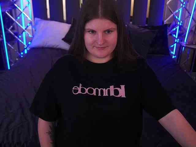CassandraGoldd webcam