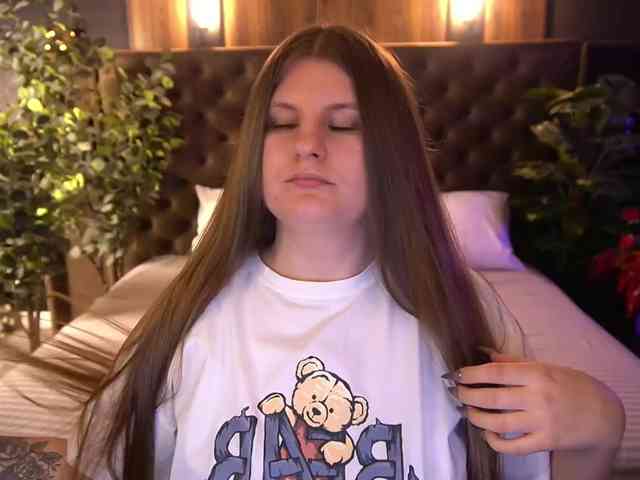 CassandraGoldd webcam