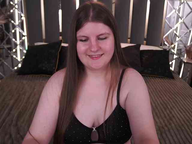CassandraGoldd webcam