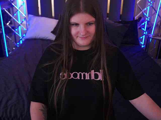 CassandraGoldd webcam