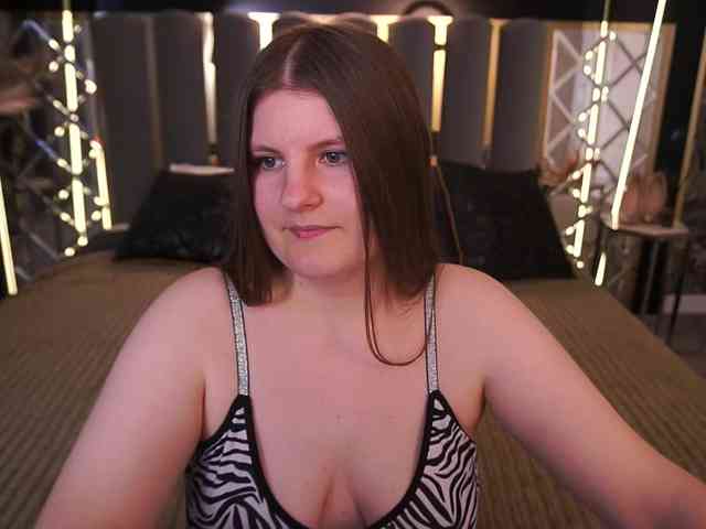 CassandraGoldd webcam