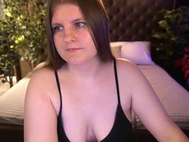 CassandraGoldd webcam