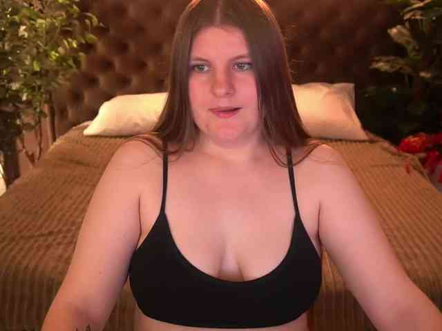 CassandraGoldd webcam