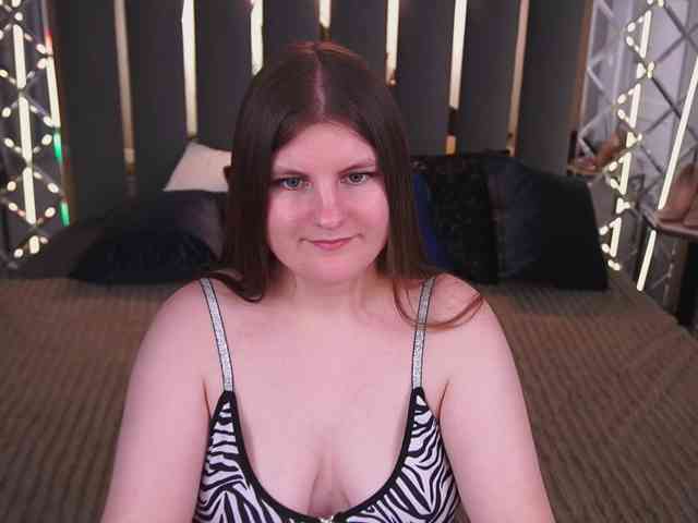CassandraGoldd webcam