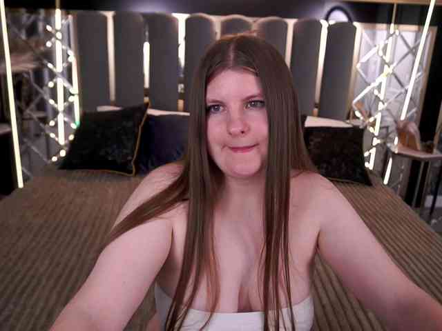 CassandraGoldd webcam