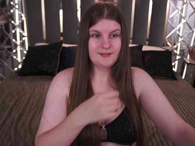 CassandraGoldd webcam