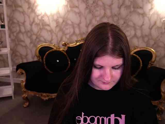 CassandraGoldd webcam