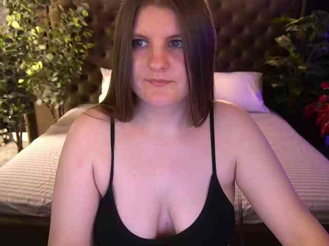 CassandraGoldd webcam