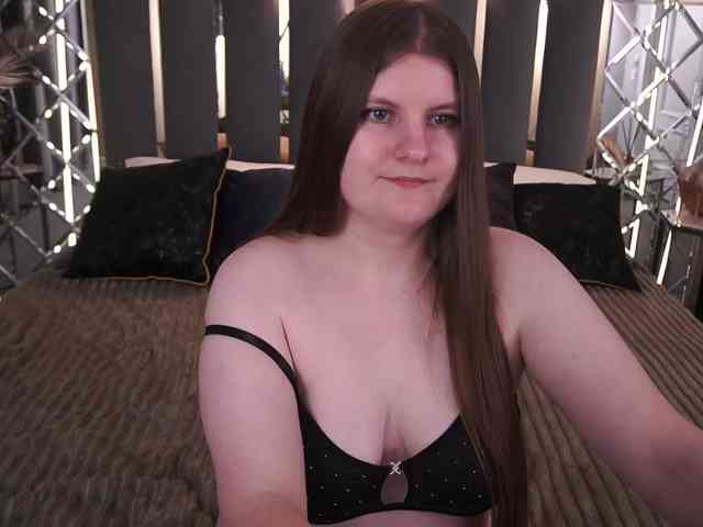 CassandraGoldd webcam