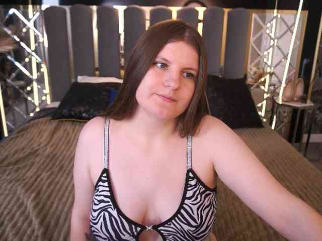 CassandraGoldd webcam