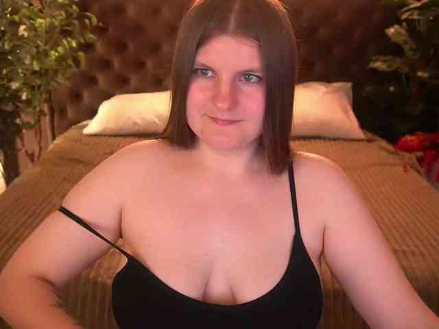CassandraGoldd webcam