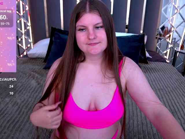 CassandraGoldd webcam