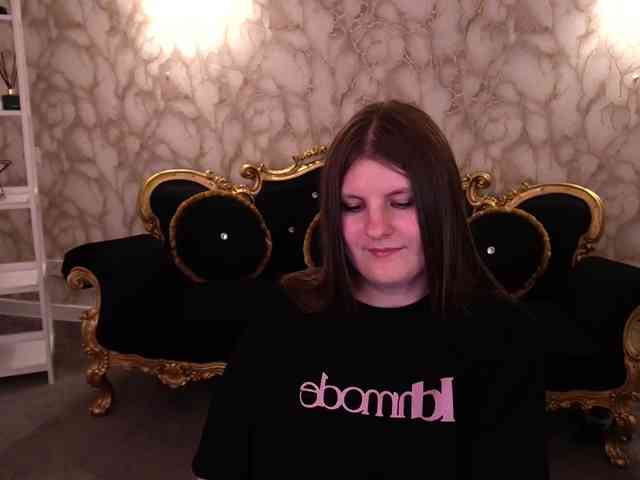 CassandraGoldd webcam