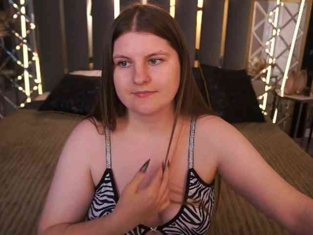 CassandraGoldd webcam