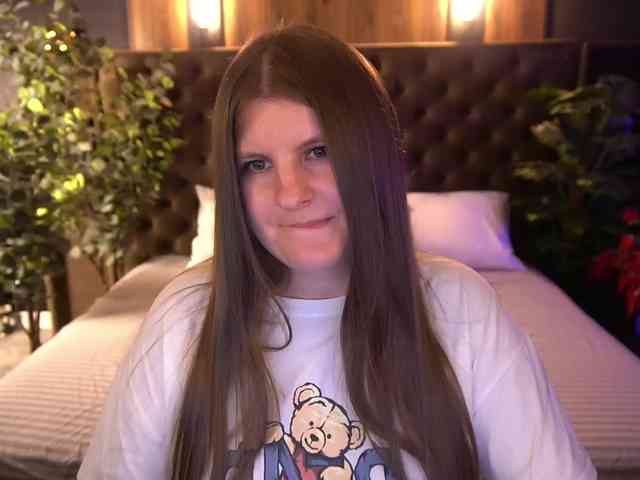 CassandraGoldd webcam