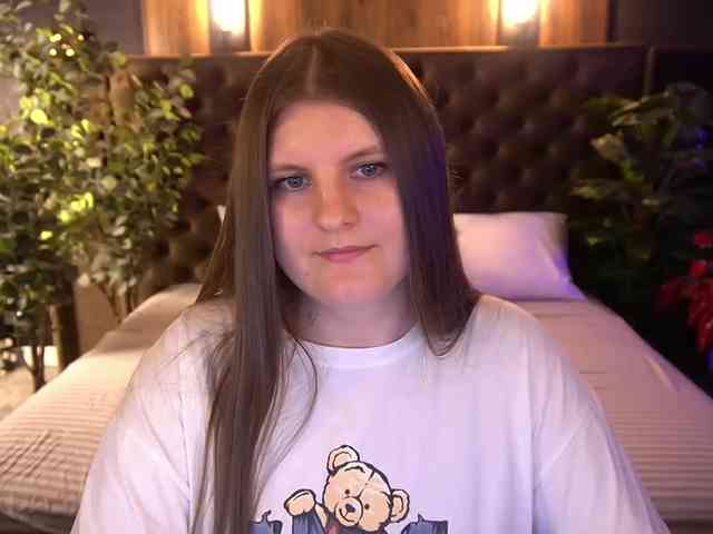 CassandraGoldd webcam