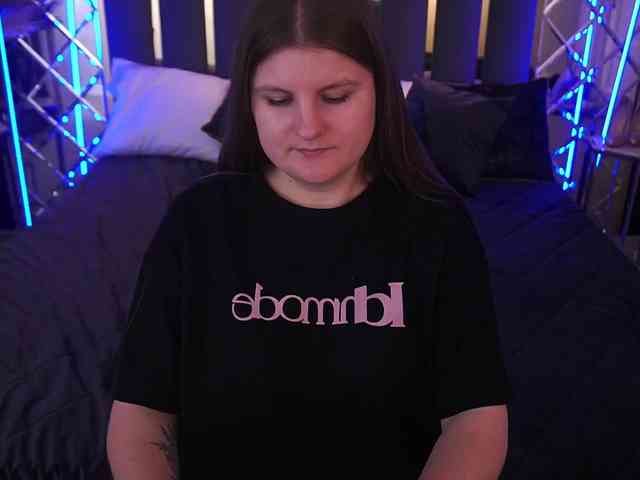 CassandraGoldd webcam