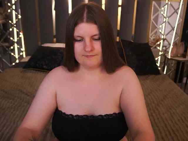 CassandraGoldd webcam