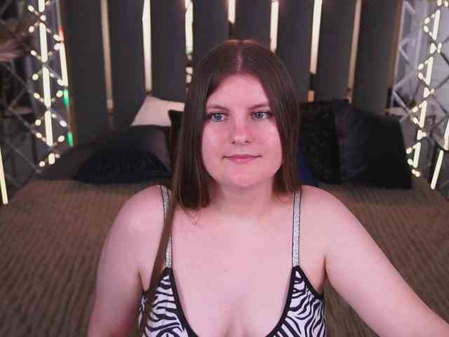 CassandraGoldd webcam