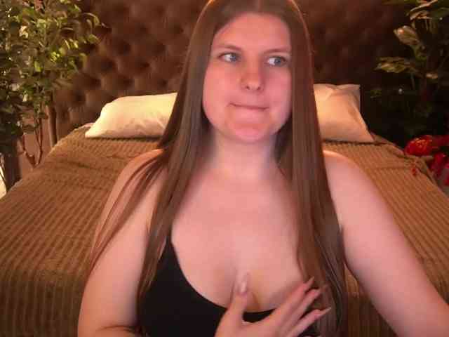 CassandraGoldd webcam