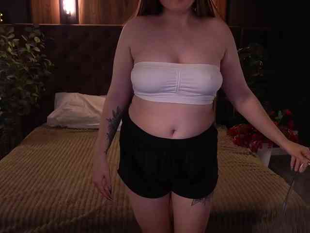 CassandraGoldd webcam