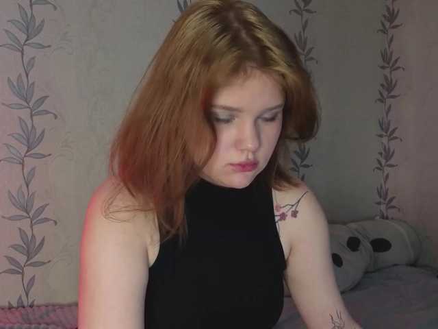 KissShine live cam on BongaCams