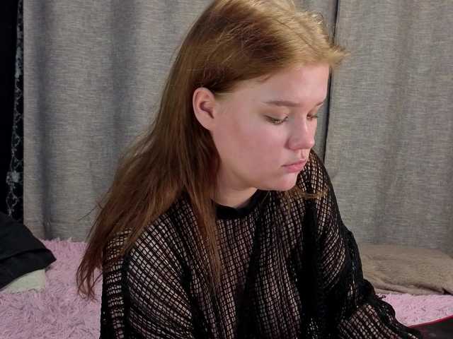 KissShine live cam on BongaCams