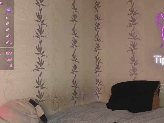 KissShine live cam on BongaCams