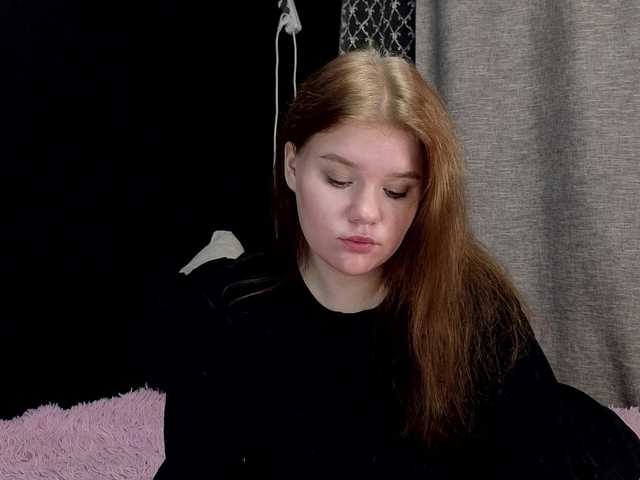 KissShine live cam on BongaCams