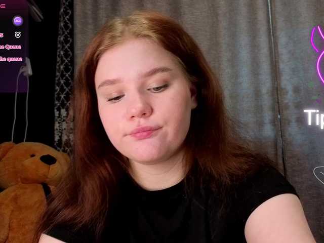 KissShine live cam on BongaCams