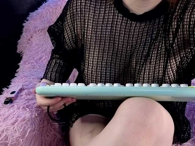 KissShine live cam on BongaCams