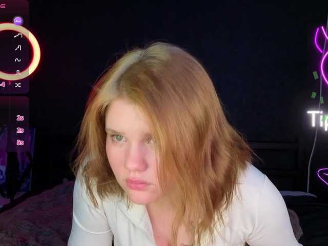 KissShine live cam on BongaCams