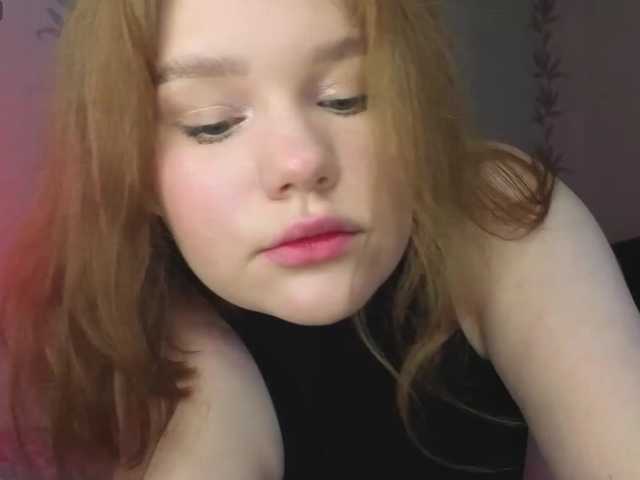 KissShine live cam on BongaCams
