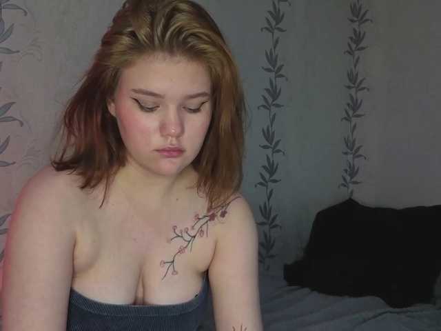 KissShine live cam on BongaCams
