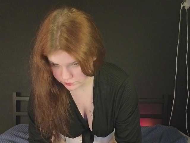 KissShine live cam on BongaCams