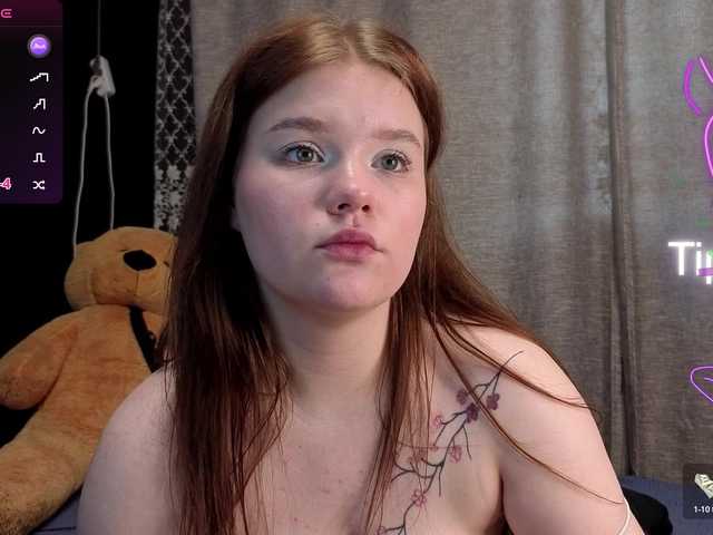 KissShine live cam on BongaCams